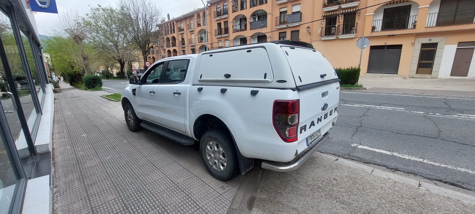 Ford Ranger 2.0 170CV  miniatura 3